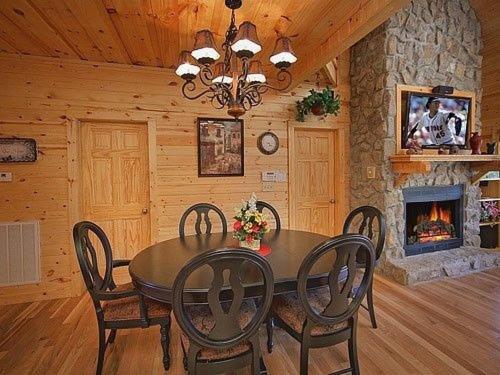 Majestic Springs Lodge Cabin McCookville Exteriér fotografie